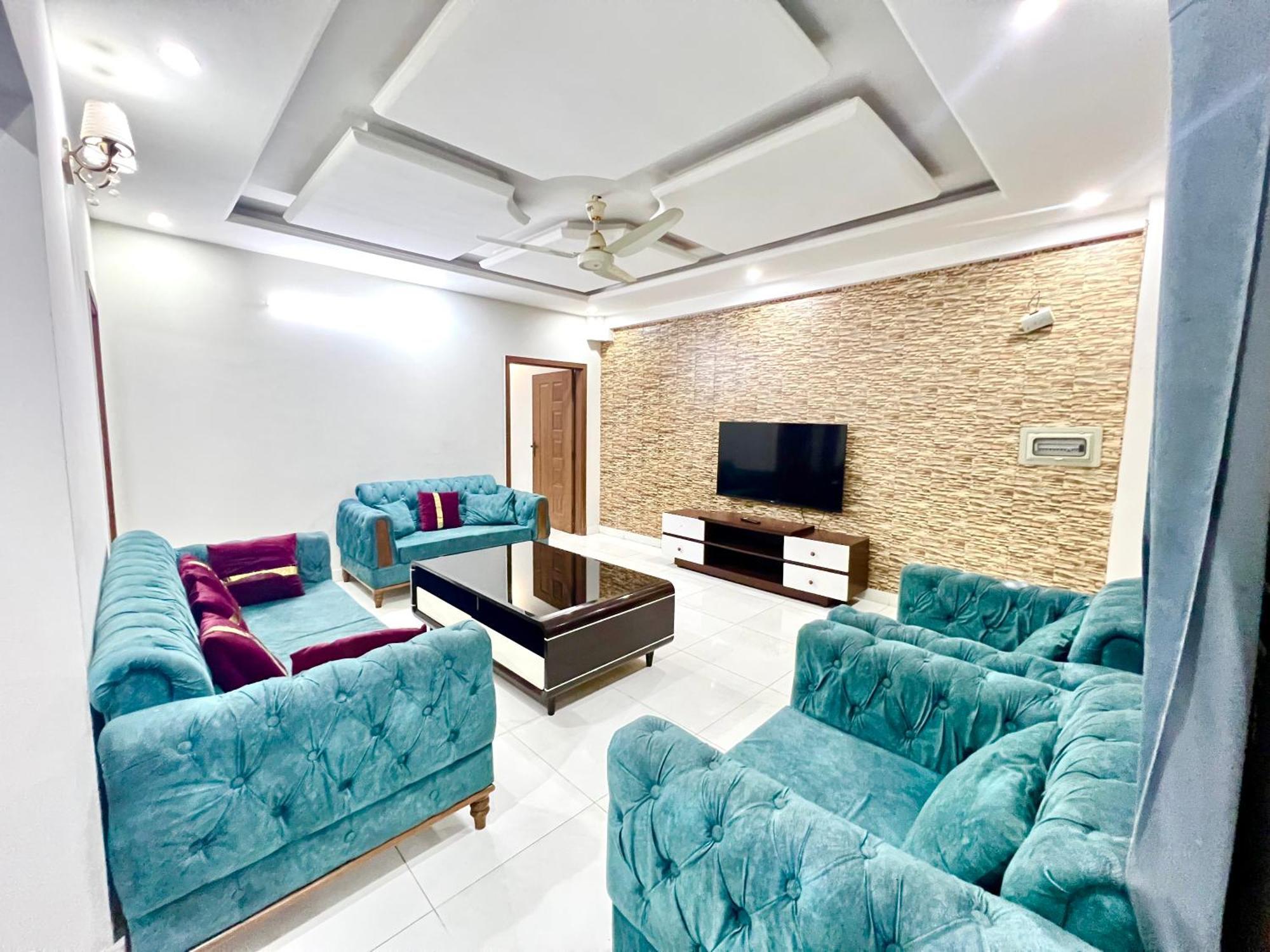 Luxury Apartment Rentals Islamabad Exterior photo